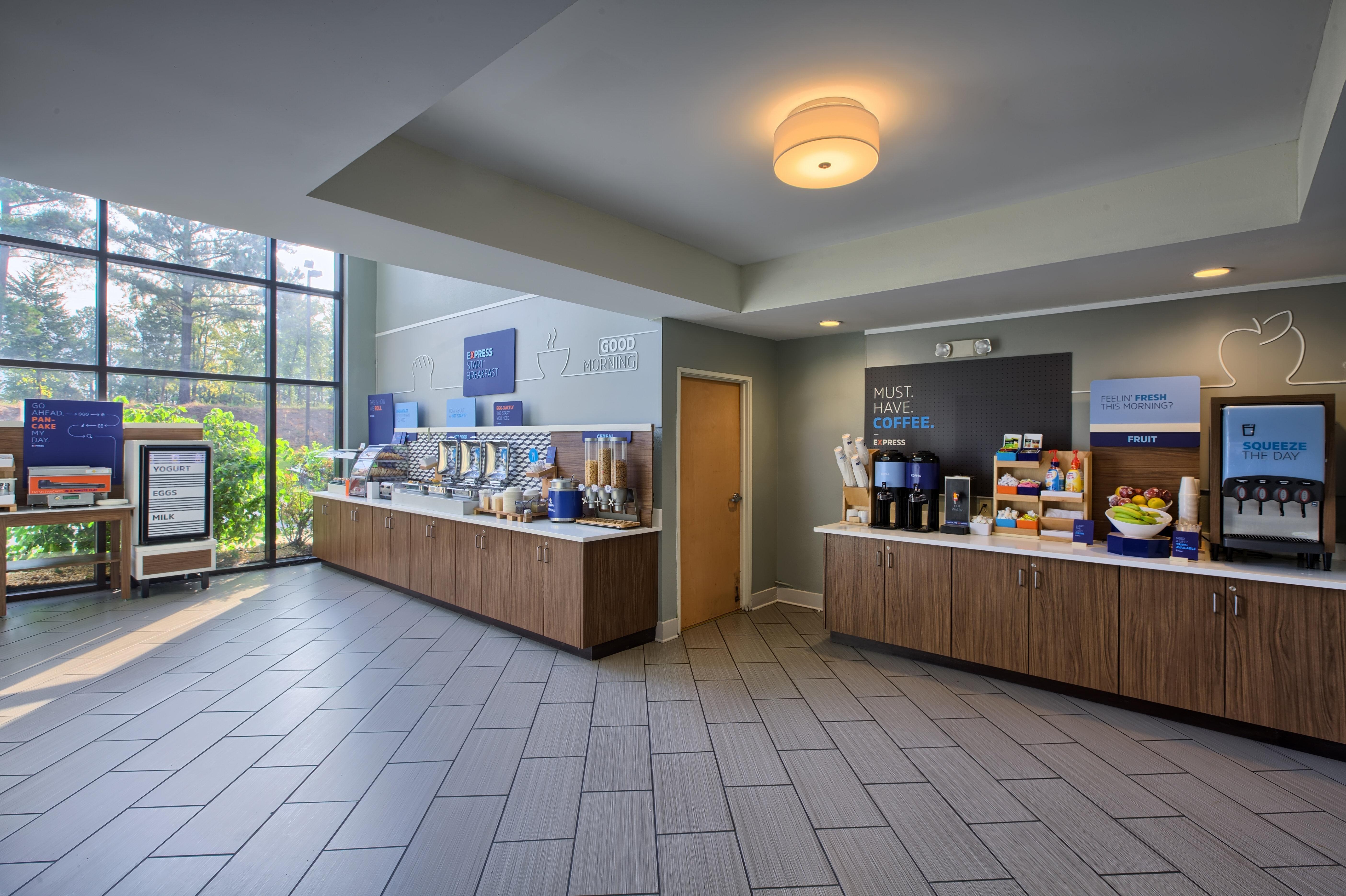 Holiday Inn Express Hotel & Suites Raleigh North - Wake Forest By Ihg Zewnętrze zdjęcie