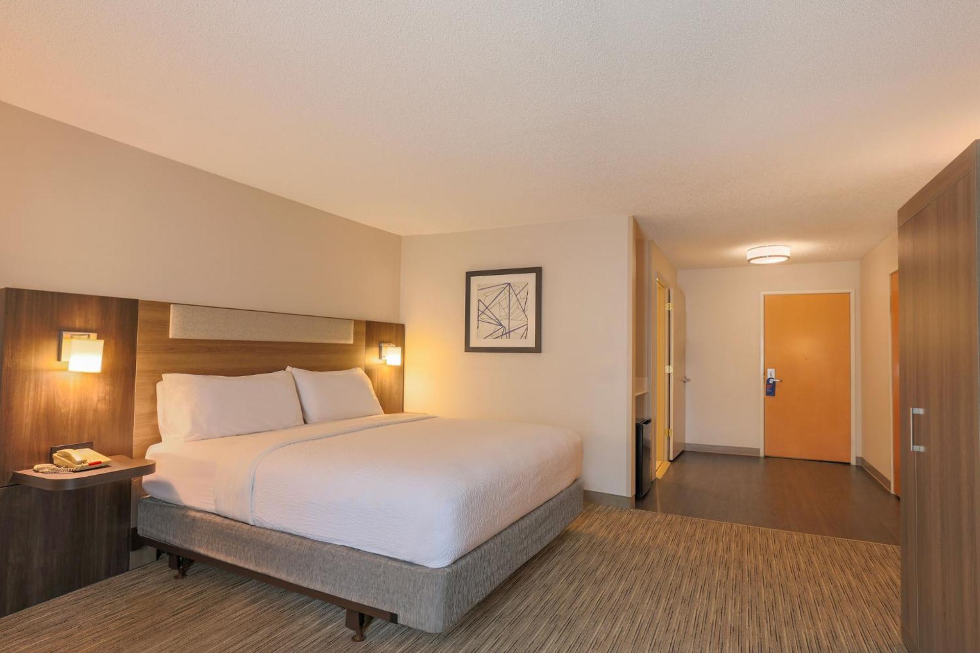 Holiday Inn Express Hotel & Suites Raleigh North - Wake Forest By Ihg Zewnętrze zdjęcie