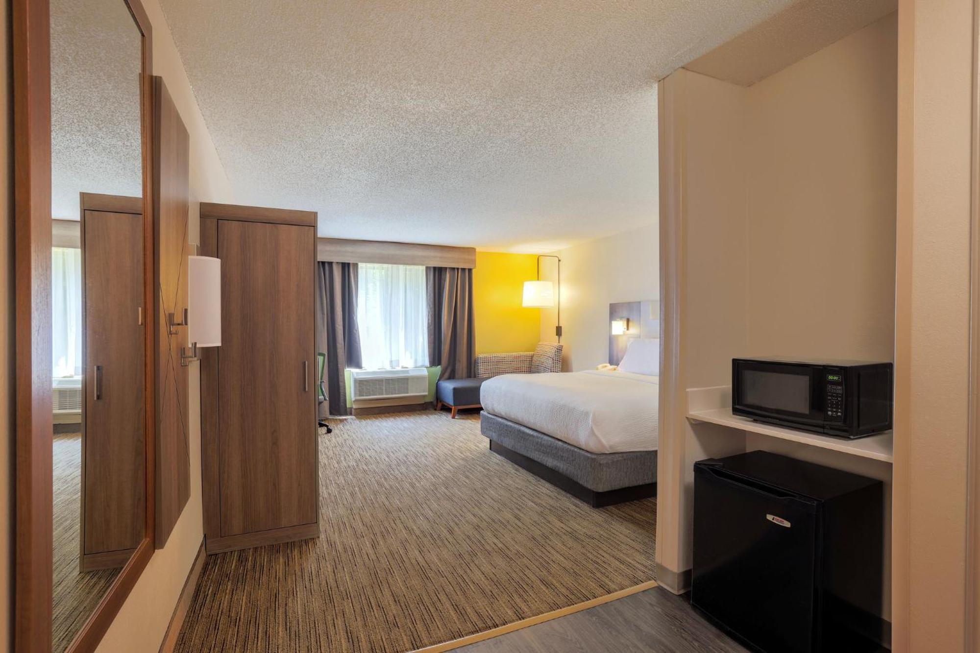 Holiday Inn Express Hotel & Suites Raleigh North - Wake Forest By Ihg Zewnętrze zdjęcie